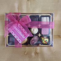 Chocolate - Chocolates box of 12, this will make the perfect addition to their gift. Comprised of Dark, Milk and White chocolates.

Contains: milk, lactose, tree nuts, gluten and soya.

May contain: egg, other tree nuts & Alcohol